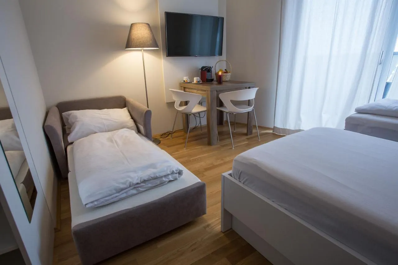 Premium Apartment Muenchen Messe 3*, Munich Germany
