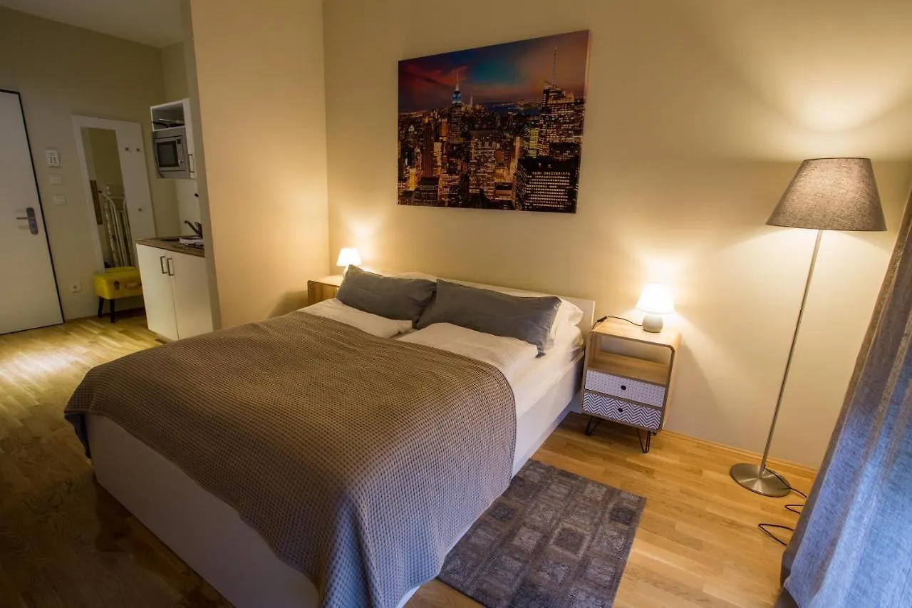 Premium Apartment München Messe 3*,  Deutschland